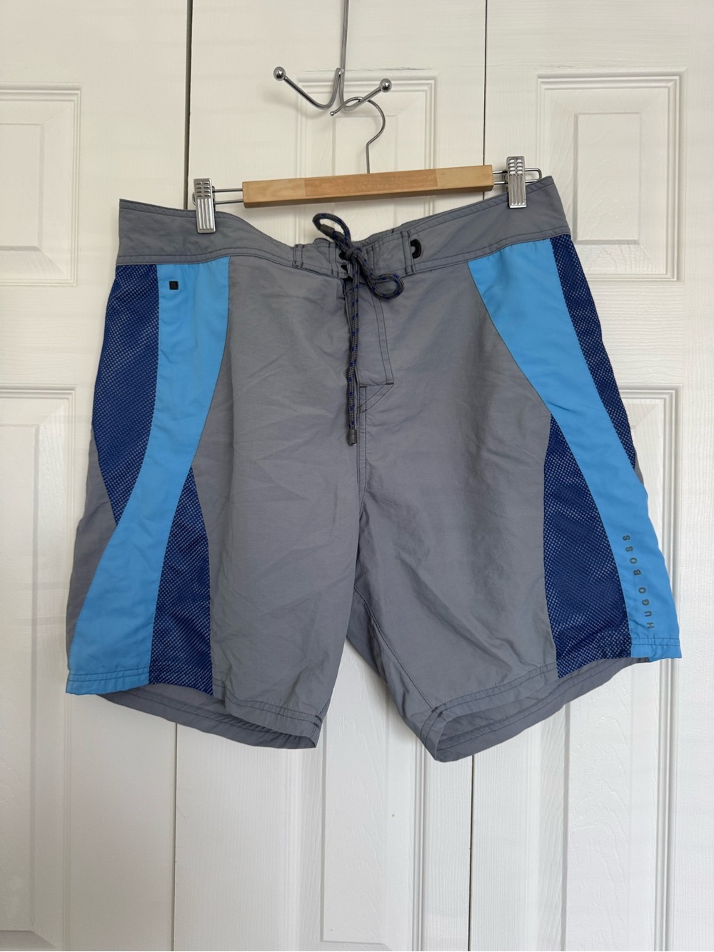 Hugo Boss Gray Swim Shorts with Light & Navy Blue Panels size xl